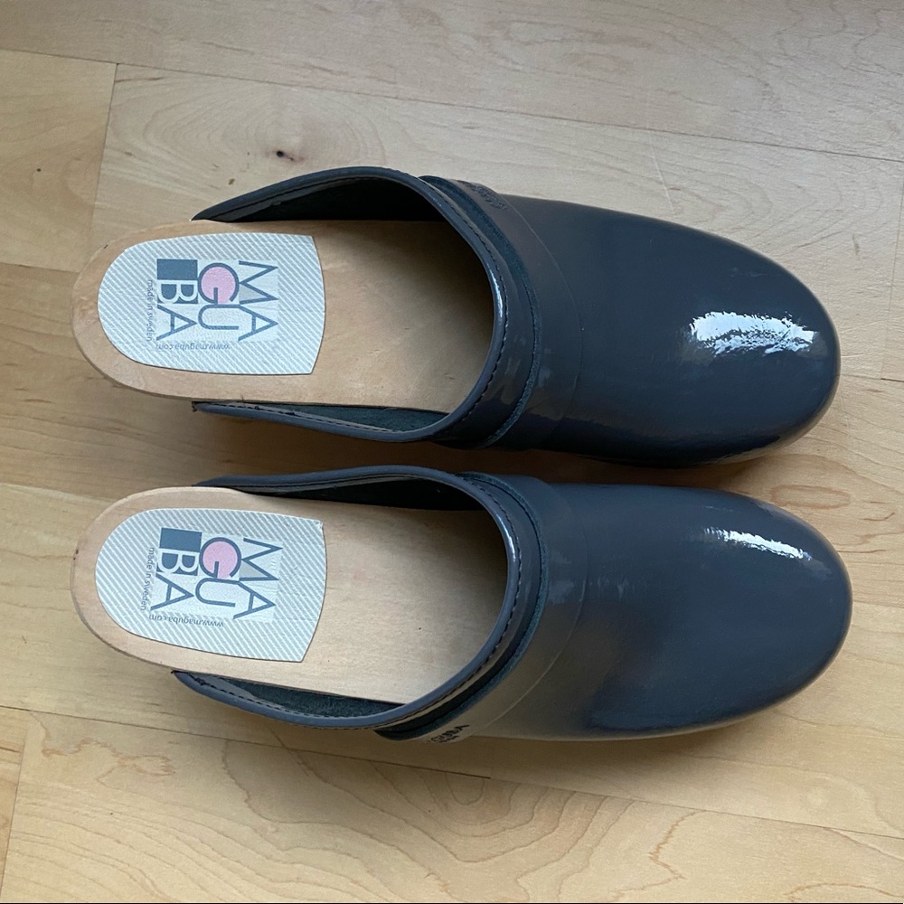 Maguba Swedish wooden clogs